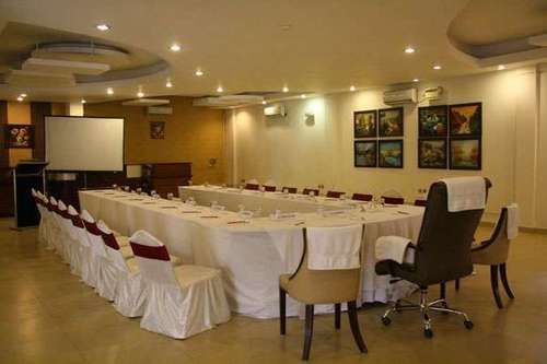 United-21 Grassland Hotel Bagori Exterior photo
