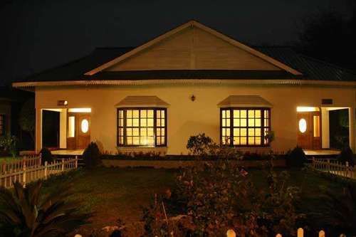 United-21 Grassland Hotel Bagori Exterior photo